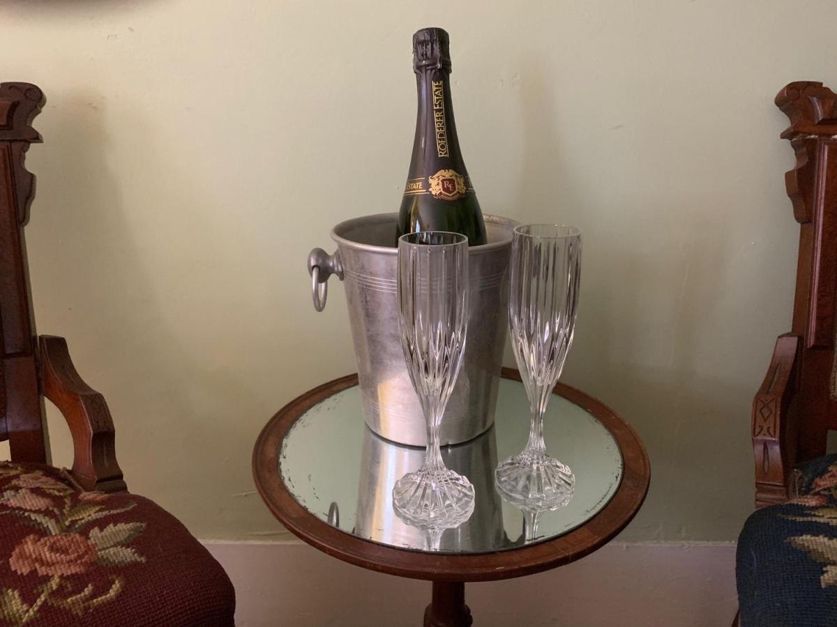 Yarmouth Port Olde Captains Inn المظهر الخارجي الصورة